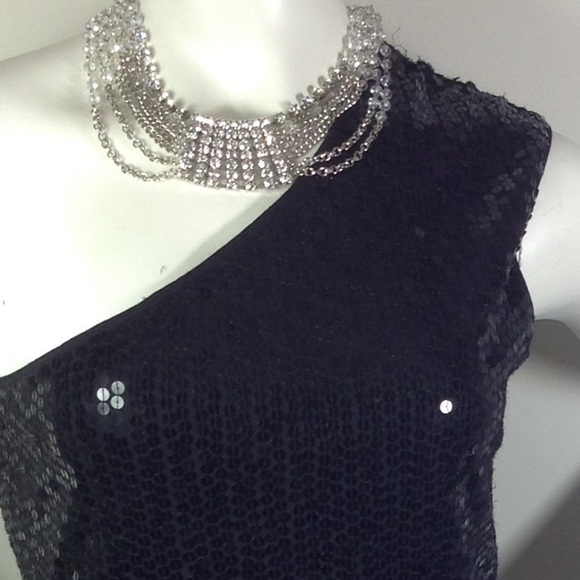 ๐ Diamond ๐ Necklace - Picture 4 of 5